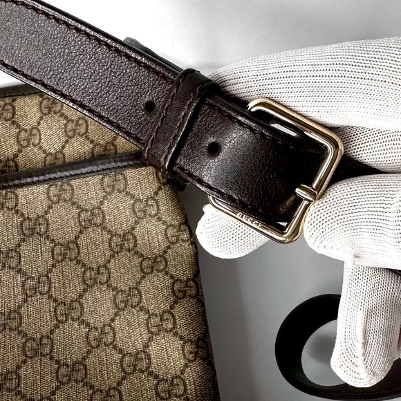 Authentic Gucci GG Supreme Messenger Bag 388924 - Picture 8 of 8